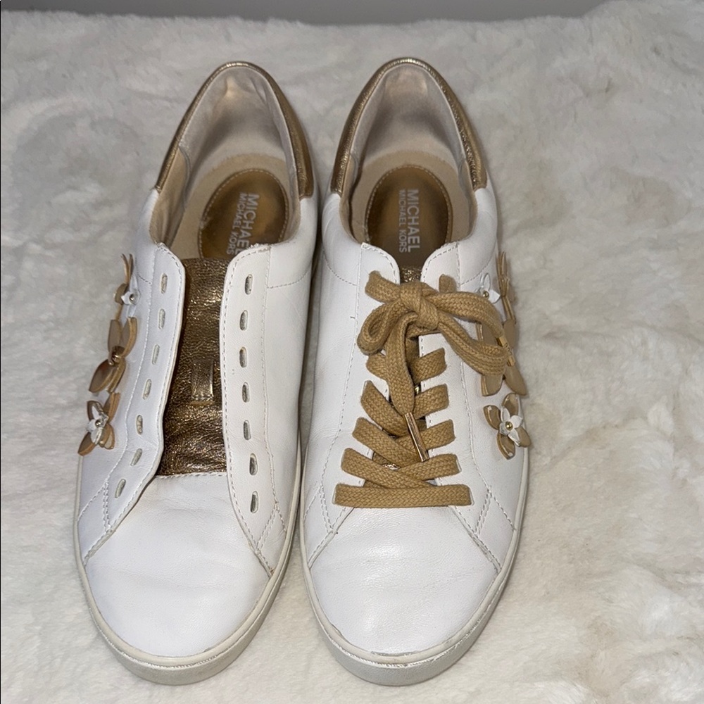 Michael Kors White and Gold Leather Sleek Sneakers - Picture 14 of 14